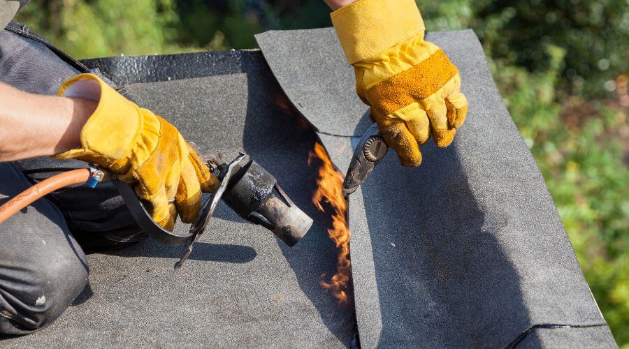 Expert new roof installation services in Greensboro, IN